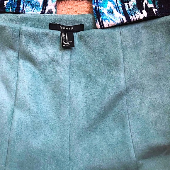 Forever 21 teal suede pants size M - Picture 7 of 9